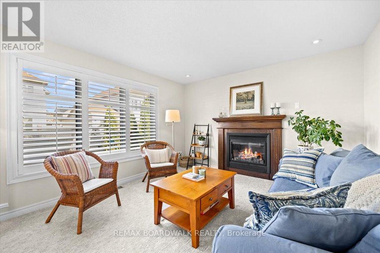 29240598/906-pellerin-place/avalon-east/ottawa/ontario/K4A0S4_17