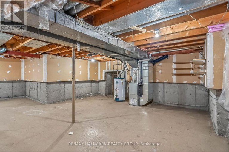 29369222/14-haywood-crescent/katimavik/ottawa/ontario/K2L2J2_31