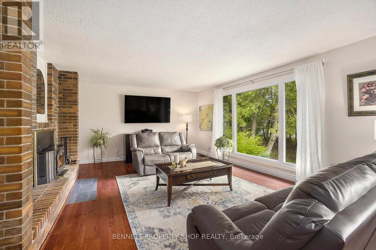 28351443/3089-old-almonte-road/huntley-ward-south-west/ottawa/ontario/K0A1L0_3