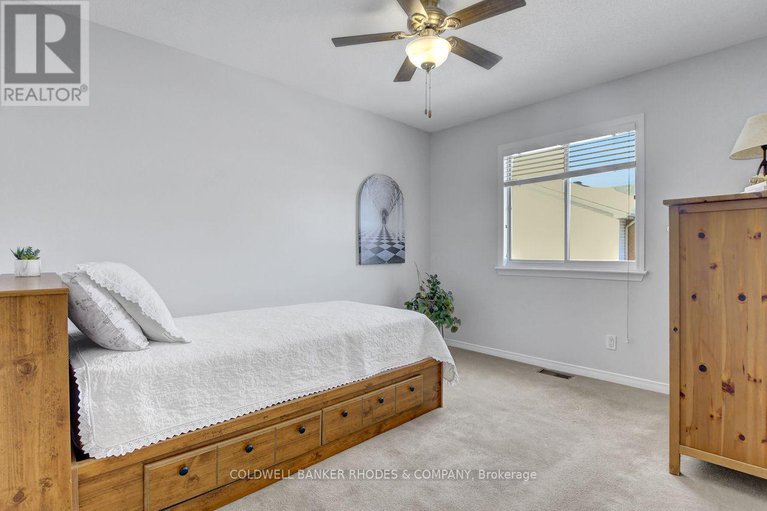 29413170/2-calaveras-avenue/longfields/ottawa/ontario/K2J4Z8_16