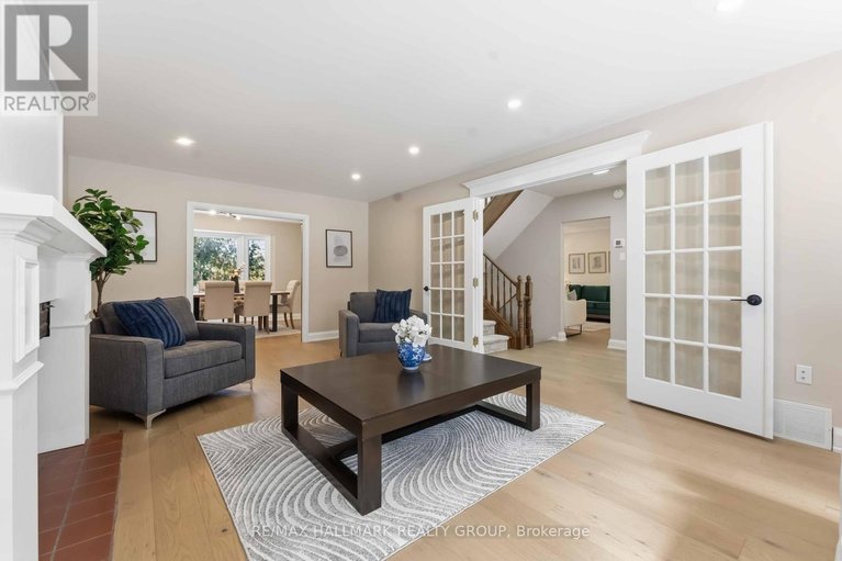 29650101/19-kingsford-crescent/beaverbrook/ottawa/ontario/K2K1T5_5