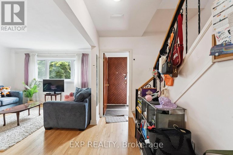 28635953/1395-caldwell-avenue/carlington/ottawa/ontario/K1Z8L3_5