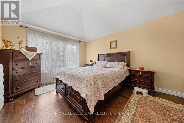 28500865/12-sunvale-way/barrhaven-east/ottawa/ontario/K2G6Y2_33