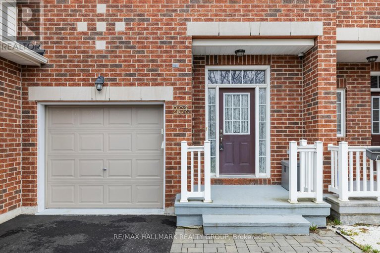 28265778/202-waymark-crescent/bridlewood/ottawa/ontario/K2M0A6_2