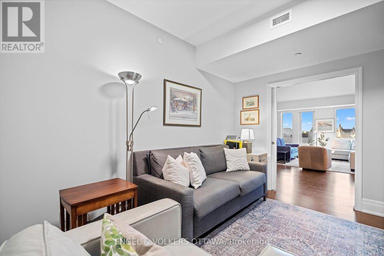 29077253/1002-108-lisgar-street/ottawa-centregolden-triangle/ottawa/ontario/K2P1E1_18