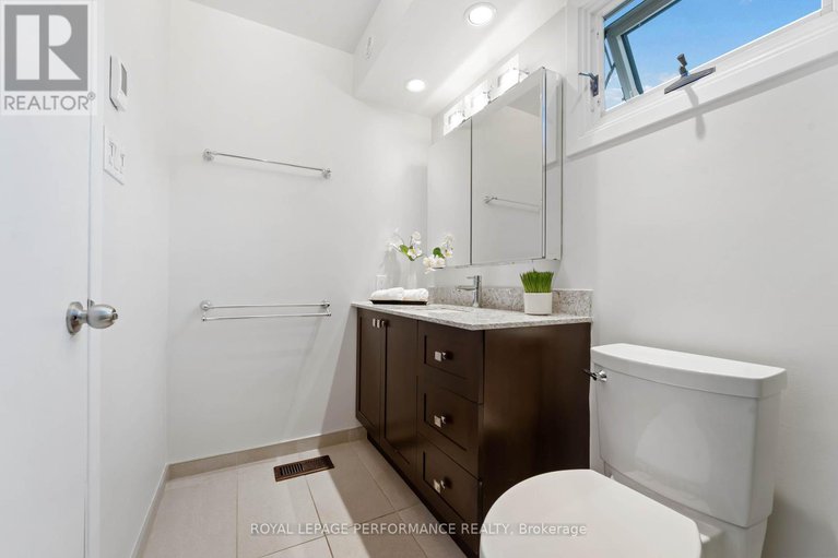 28850467/6345-mattice-avenue-n/chateauneuf/ottawa/ontario/K1C2G1_27