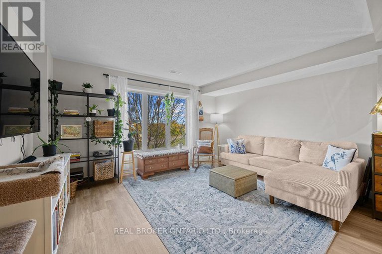 29093089/10-293-aquaview-drive/avalon-east/ottawa/ontario/K4A0B6_4