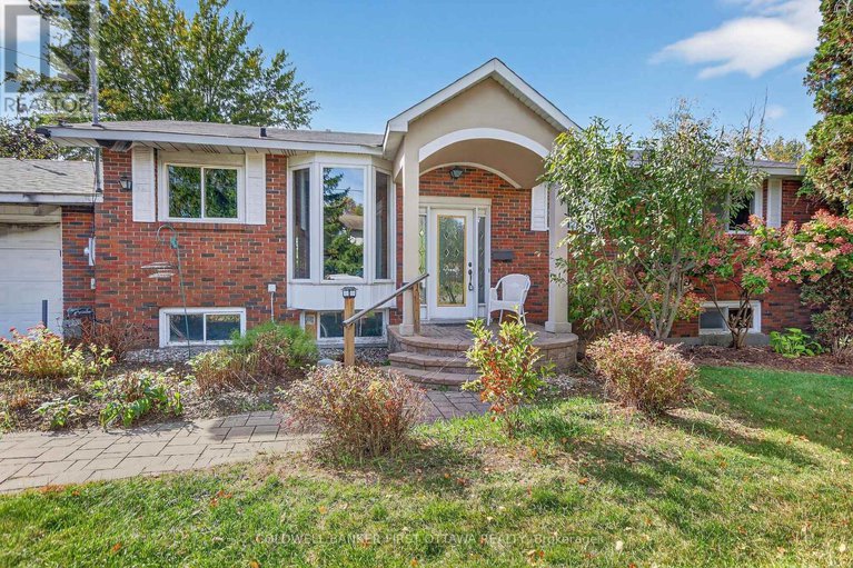 28956682/5228-mclean-crescent/manotick-long-island-nicholls-island/ottawa/ontario/K4M1G2_2