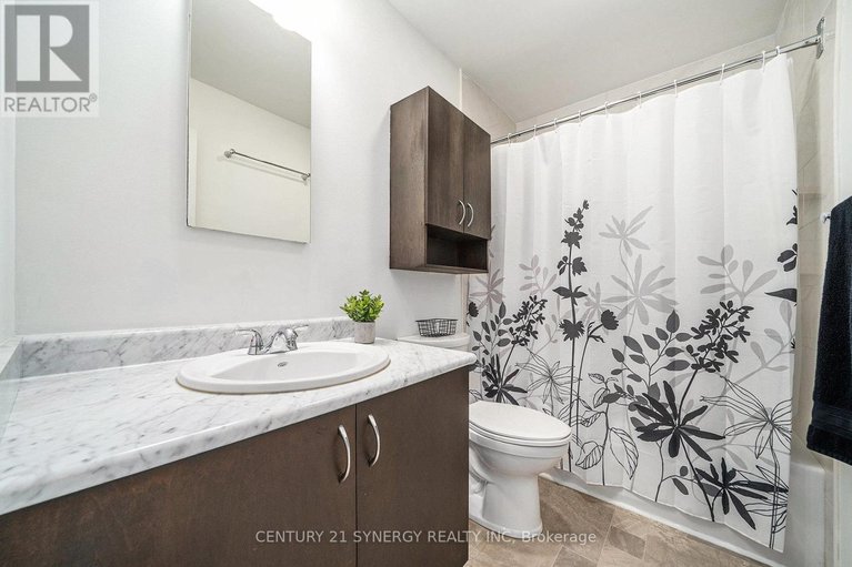 29132442/46-7-glencoe-street/arlington-woods/ottawa/ontario/K2H8S5_22