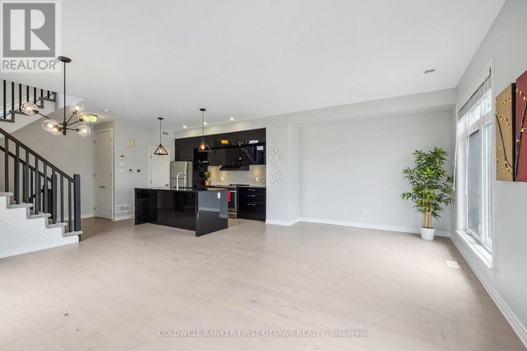 28347275/612-chaperal-private/avalon-west/ottawa/ontario/K4A0Y2_12