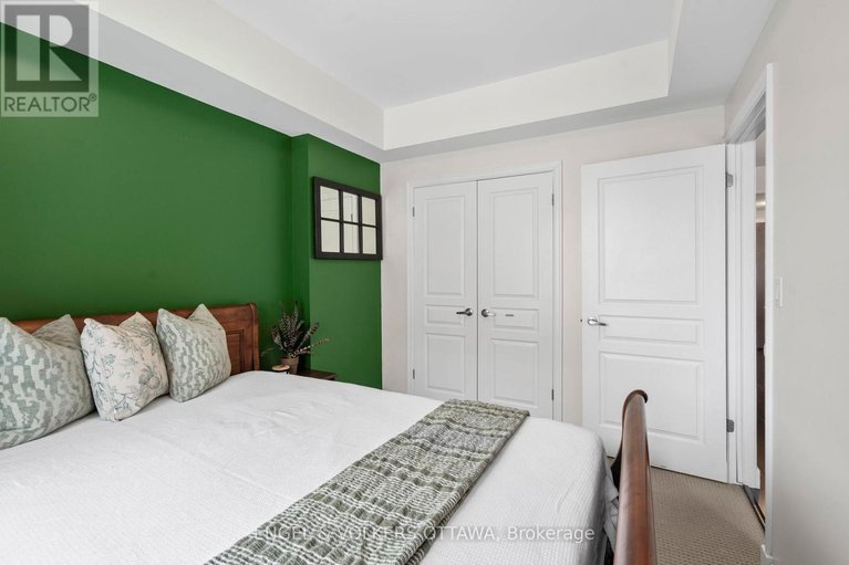 29581110/811-238-besserer-street/sandy-hill/ottawa/ontario/K1N6B1_23