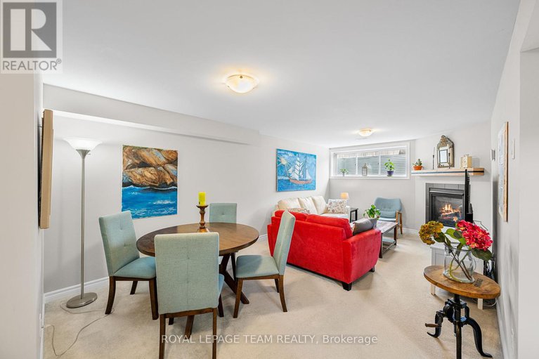 28396452/844-cedar-creek-drive/blossom-parkkemp-parkfindlay-creek/ottawa/ontario/K1T0B3_22