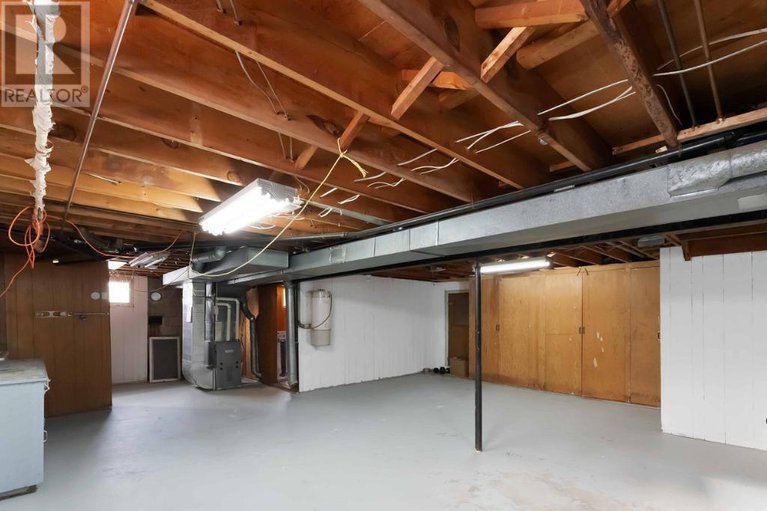 29180472/1984-forced-road/vars-area/ottawa/ontario/K0A3H0_15