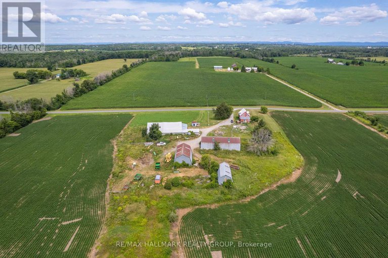 28683667/21580-seven-hills-road/north-glengarry-lochiel-twp/north-glengarry/ontario/K0B1R0_50
