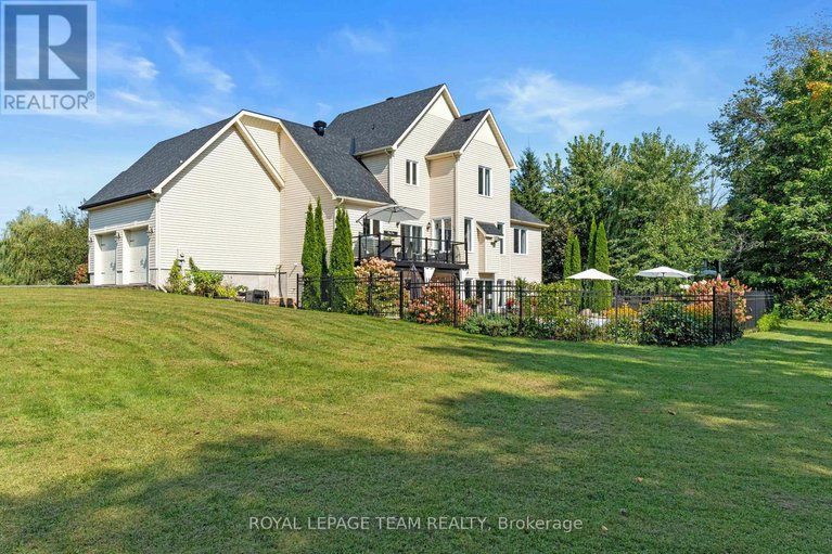 28569371/112-lady-lochead-lane/huntley-ward-south-east/ottawa/ontario/K0A1L0_41