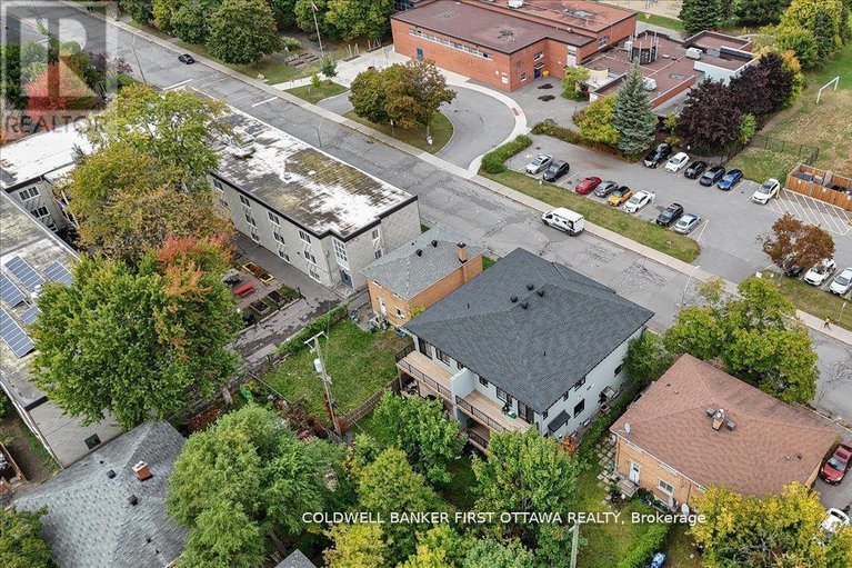 29638665/562-queen-mary-street/overbrookcastle-heights/ottawa/ontario/K1K1W1_41