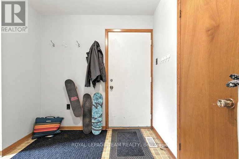 28764656/191-dalkeith-street/pakenham/mississippi-mills/ontario/K0A2X0_19