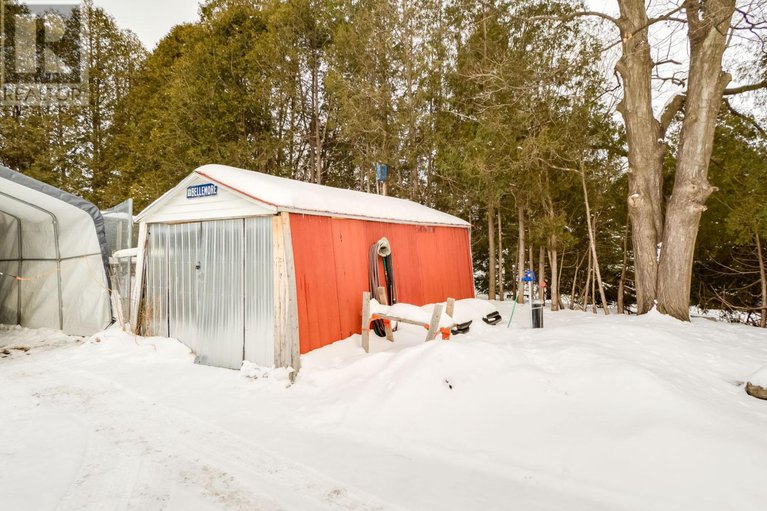 27872677/22197-parkhill-circle/south-glengarry-lancaster-twp/south-glengarry/ontario/K0C1Z0_23