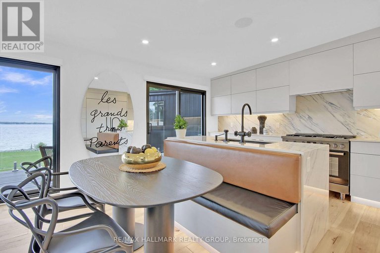 29109619/227-grandview-road/crystal-bayrocky-point/ottawa/ontario/K2H8B9_16