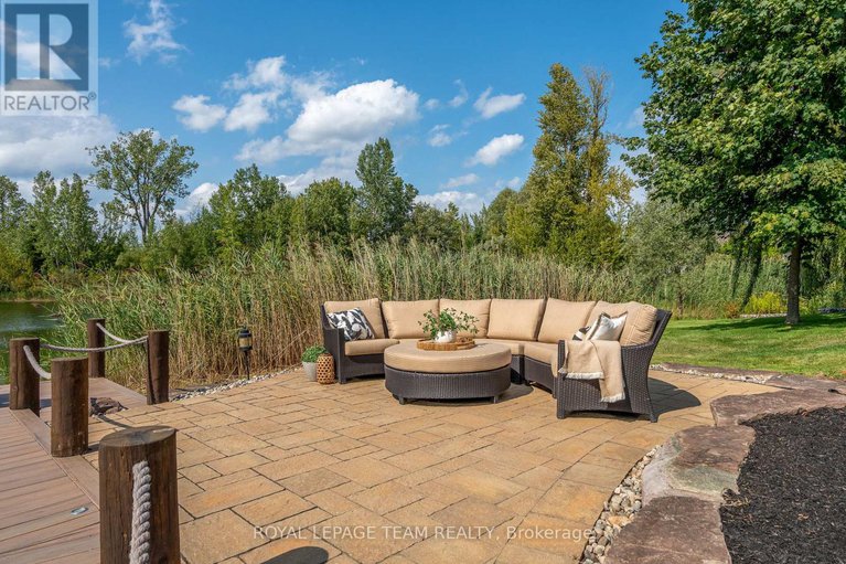 29017572/6903-lake-forest-walk/greely/ottawa/ontario/K4P1R7_45