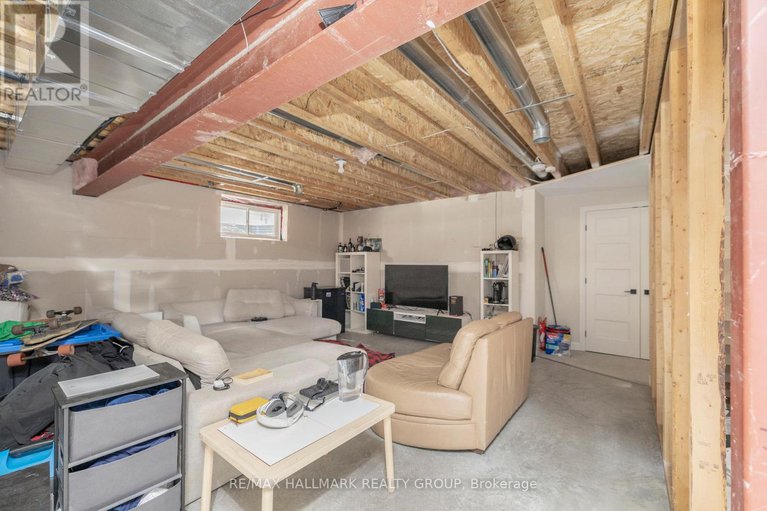 29373191/63-rutile-street/clarencerockland-twp/clarence-rockland/ontario/K4K0M6_31