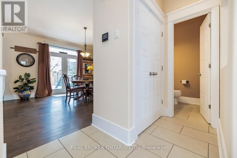28546576/221-jensen-court/carp/ottawa/ontario/K0A1L0_9