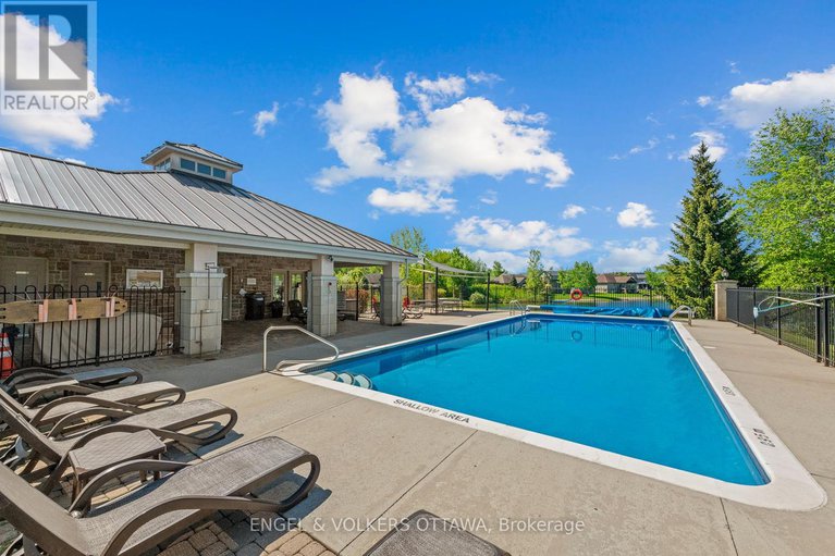 28526732/1468-sandy-beach-court/greely/ottawa/ontario/K4P0C2_46