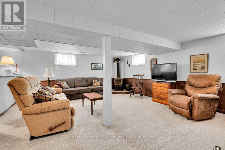 28624046/74-kyle-drive/morrisburg/south-dundas/ontario/K0C1X0_27