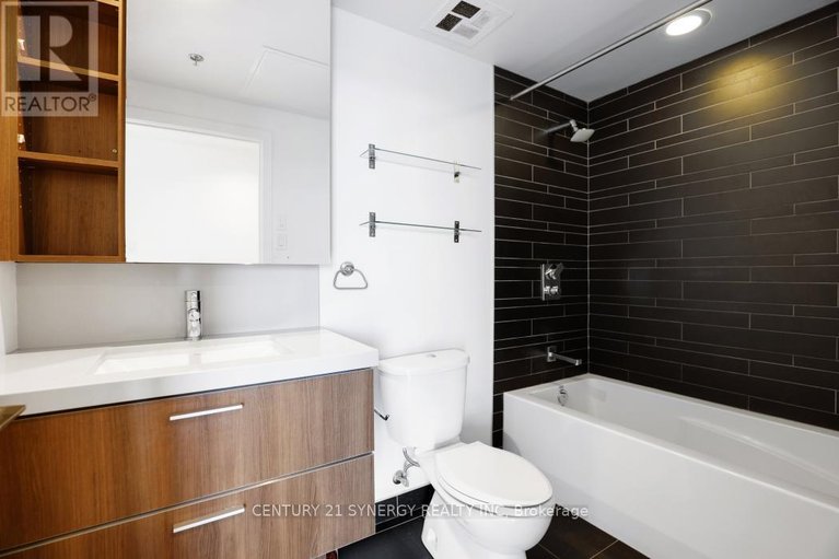 29566277/633-340-mcleod-street/ottawa-centre/ottawa/ontario/K2P1A4_31