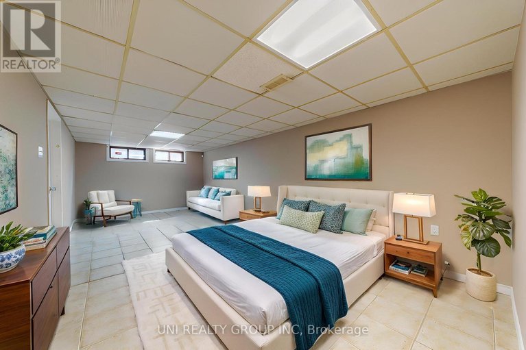 29578391/17-forest-park-avenue/city-viewskylinefisher-heightsparkwood-hills/ottawa/ontario/K2E5A2_34