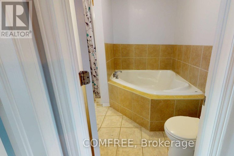 28538699/783-nesting-way/fallingbrookgardenway-south/ottawa/ontario/K4A3X6_10