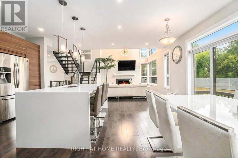 28794756/17-rideau-heights-drive/rideau-heightsrideau-river/ottawa/ontario/K2E7A7_14