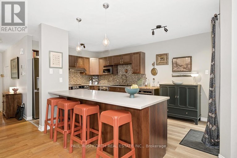 28905391/1138-falconcrest-court/chatelaine-village/ottawa/ontario/K4A3Z4_9