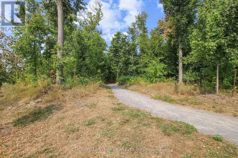 28715652/2104-caltra-crescent/half-moon-bay/ottawa/ontario/K2J6V4_50