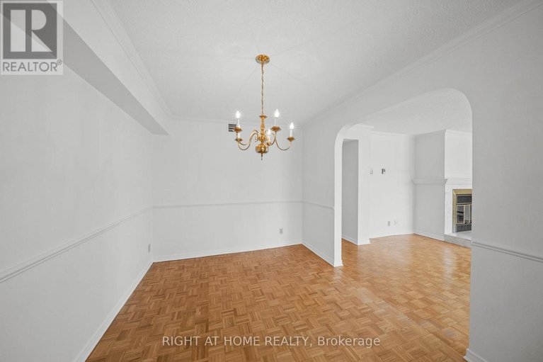 29675645/301-320-crichton-street-n/lindenlea/ottawa/ontario/K1M1W5_14