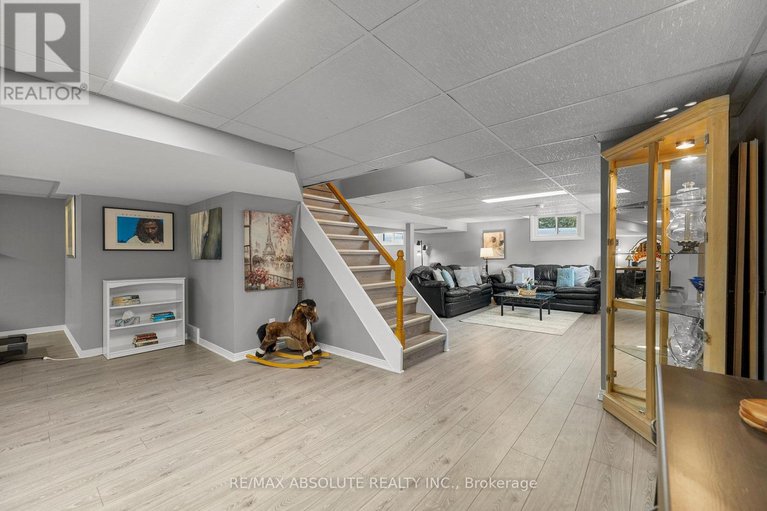 29301137/131-burns-drive/mcnabbraeside-twps/mcnabbraeside/ontario/K0A1G0_24