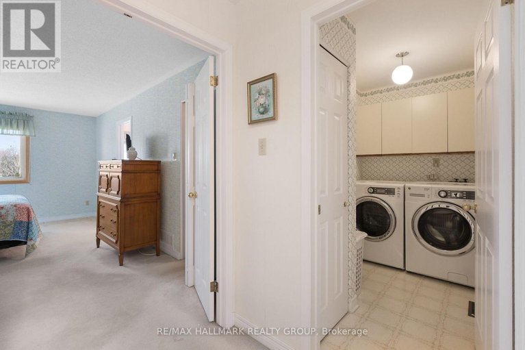 29650530/175-dunbarton-court/cardinal-glen/ottawa/ontario/K1K4L7_33