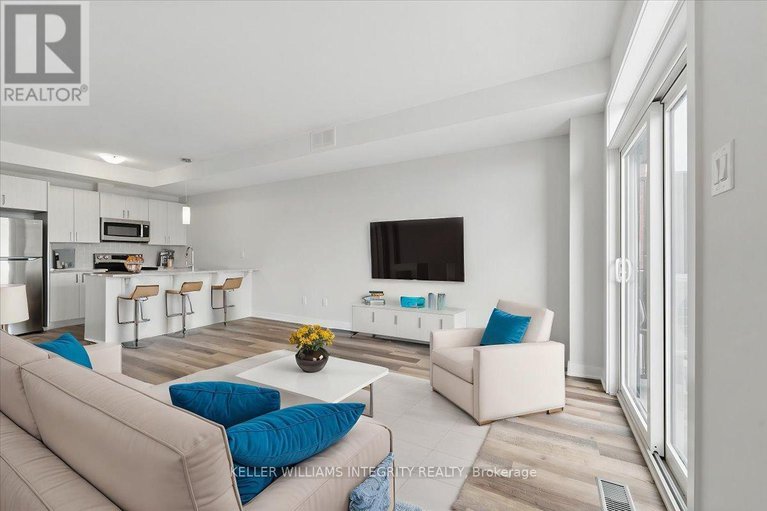 28121067/541-lourmarin-private/notting-hillsummerside/ottawa/ontario/K4A5M2_13