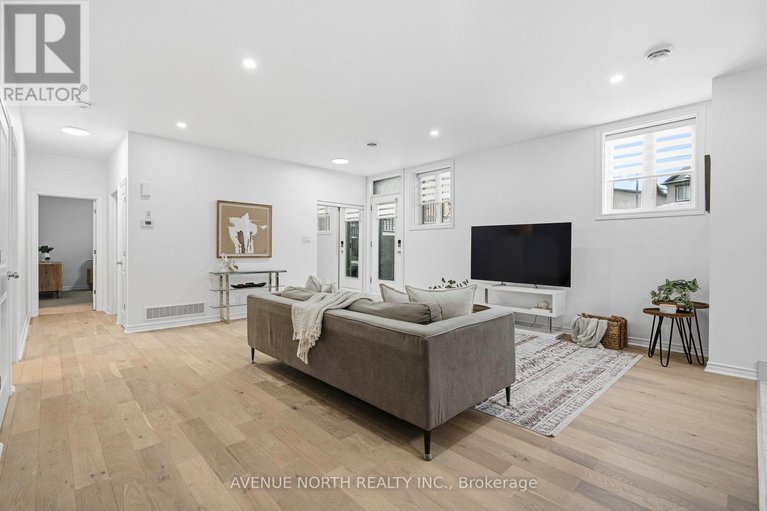 29307485/unit-j-725-dearborn-private/blossom-parkkemp-parkfindlay-creek/ottawa/ontario/K1T0W4_4