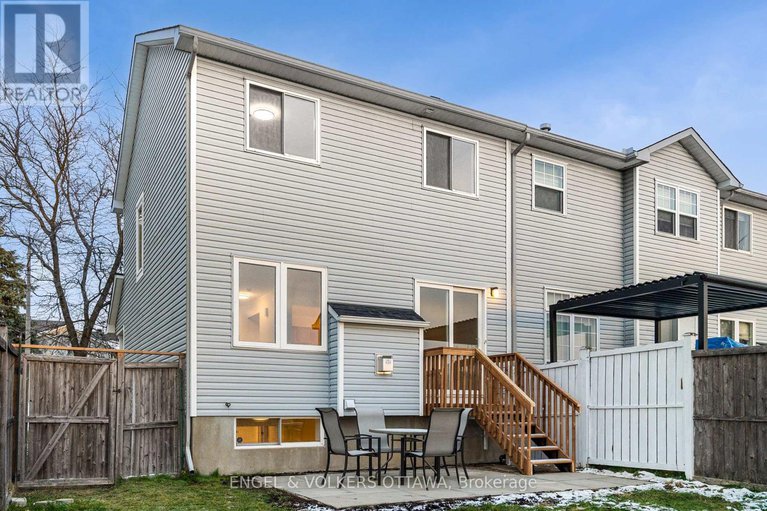 29123797/1626-trenholm-lane/fallingbrookpineridge/ottawa/ontario/K4A4B6_42