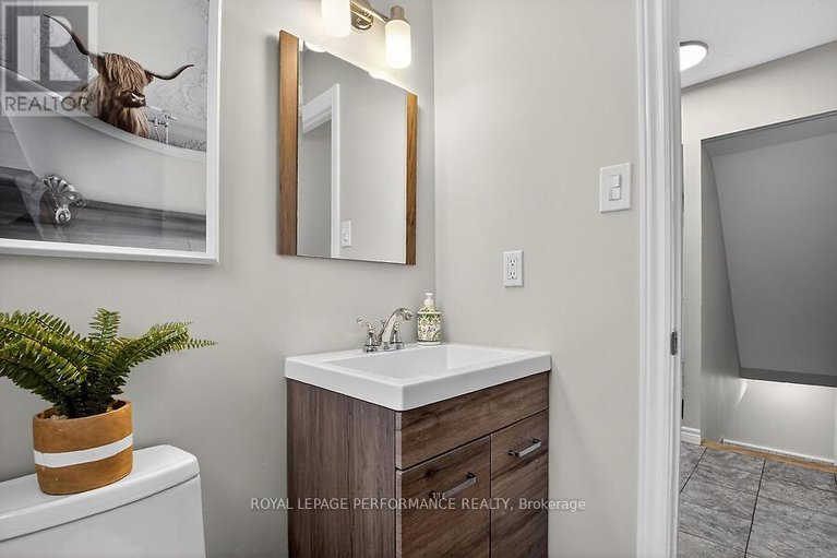 29617946/20-coldstream-drive/munster/ottawa/ontario/K0A3P0_19