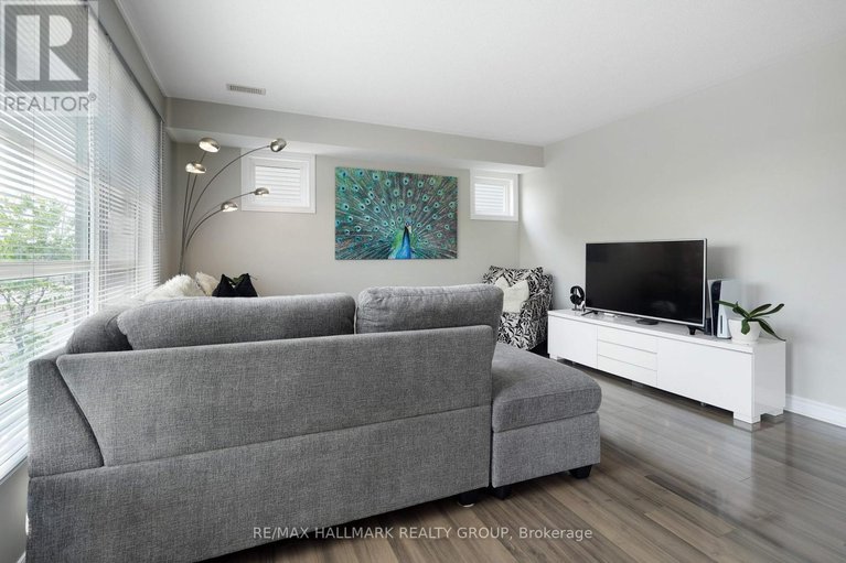 28790212/763-chapman-mills-drive/strandherd/ottawa/ontario/K2J5X2_13