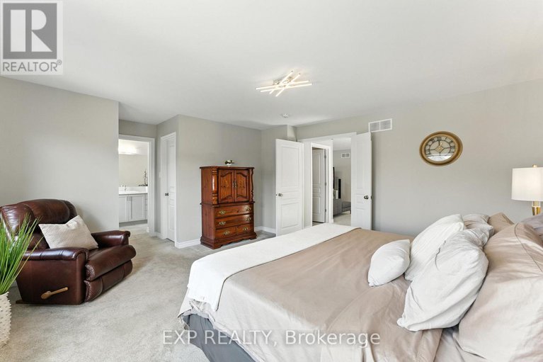 28825535/68-palfrey-way/emerald-meadowstrailwest/ottawa/ontario/K2V0B4_29