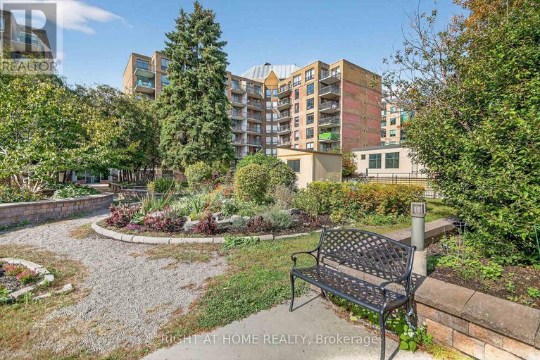 28920985/811-35-holland-avenue/ottawa-west/ottawa/ontario/K1Y4S2_25