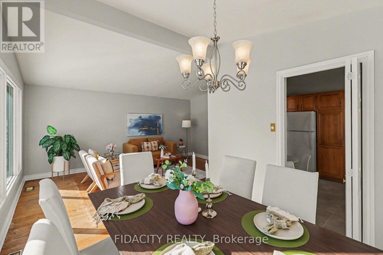 29448442/1933-connecticut-avenue/urbandale-acres/ottawa/ontario/K1H6Y3_18