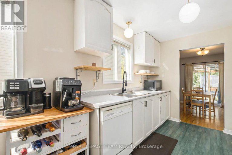 28926075/9-glacier-street-s/on-the-green/ottawa/ontario/K2J2M7_10