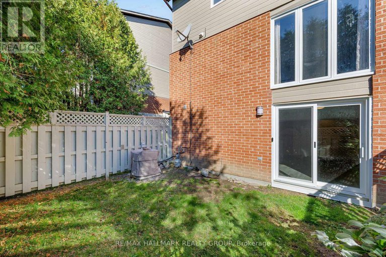 29103491/68-3205-uplands-drive/hunt-club-woods/ottawa/ontario/K1V9T4_48