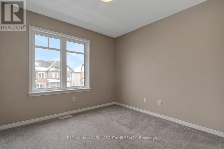 29501569/381-sweetflag-street/longfields/ottawa/ontario/K2J5Y7_28