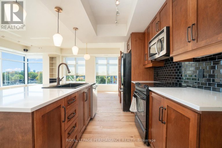 29305271/703-245-kent-street/ottawa-centre/ottawa/ontario/K2P0A5_9