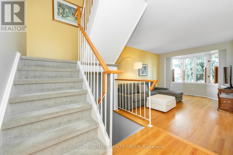 28847382/1414-eastcliffe-way/pineview/ottawa/ontario/K1B5H6_10